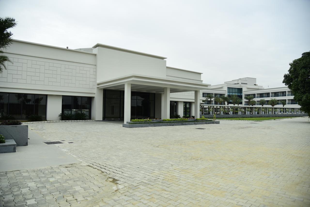 Kiranshree Grand Hotel Guwahati Exterior foto